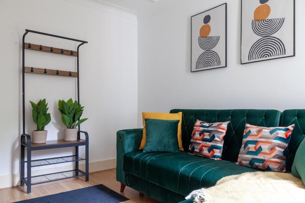 One Bedroom Flat In The Heart Of Brixton لندن المظهر الخارجي الصورة